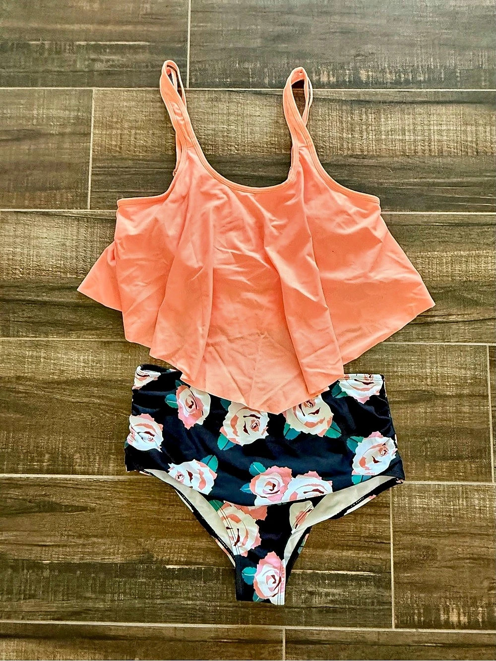 Floral Ruffle Bikini Set in Orange & Black Size Large NWT